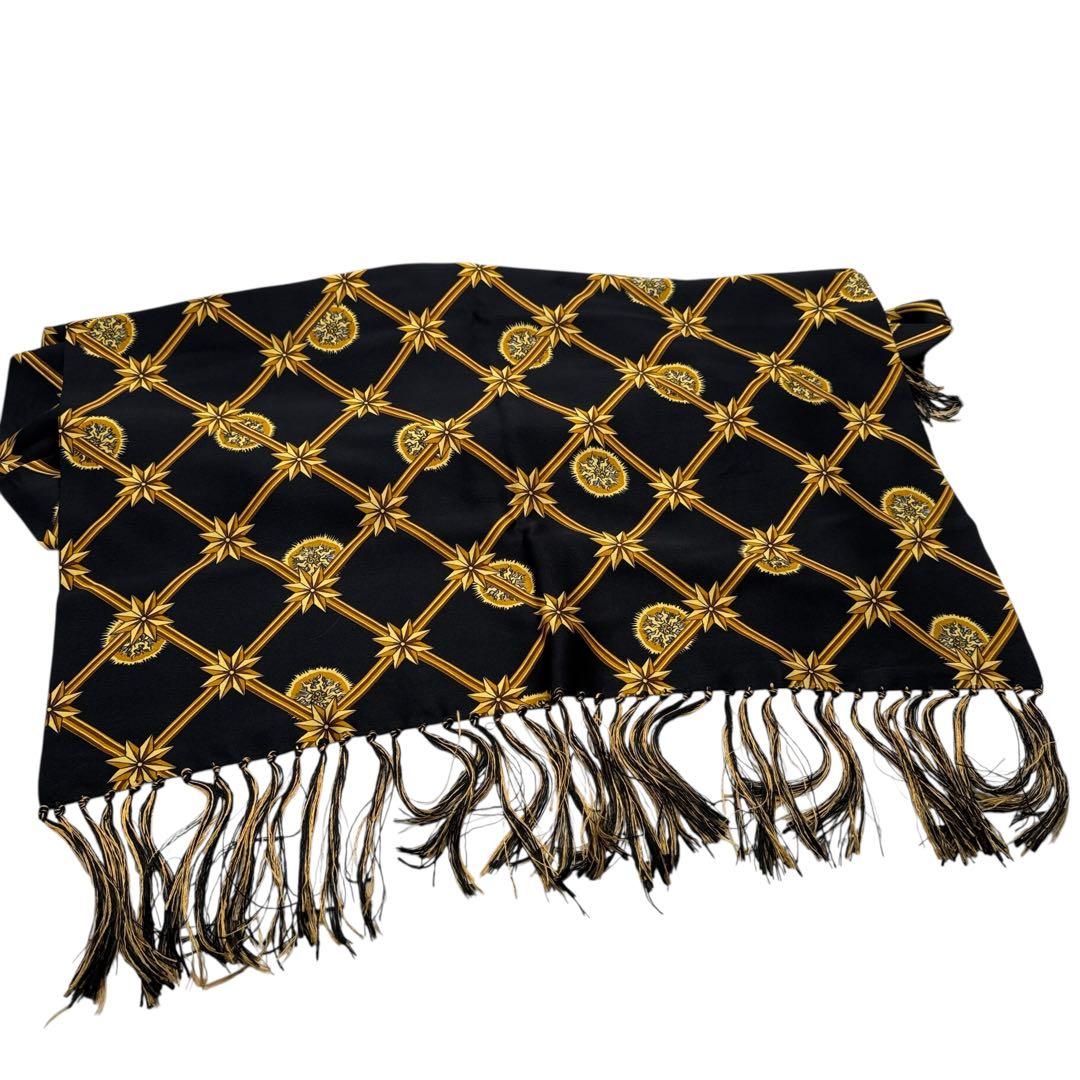 ほぼ未使用タグ付き ZILLI シルク100% 大判ストール マフラー 総柄