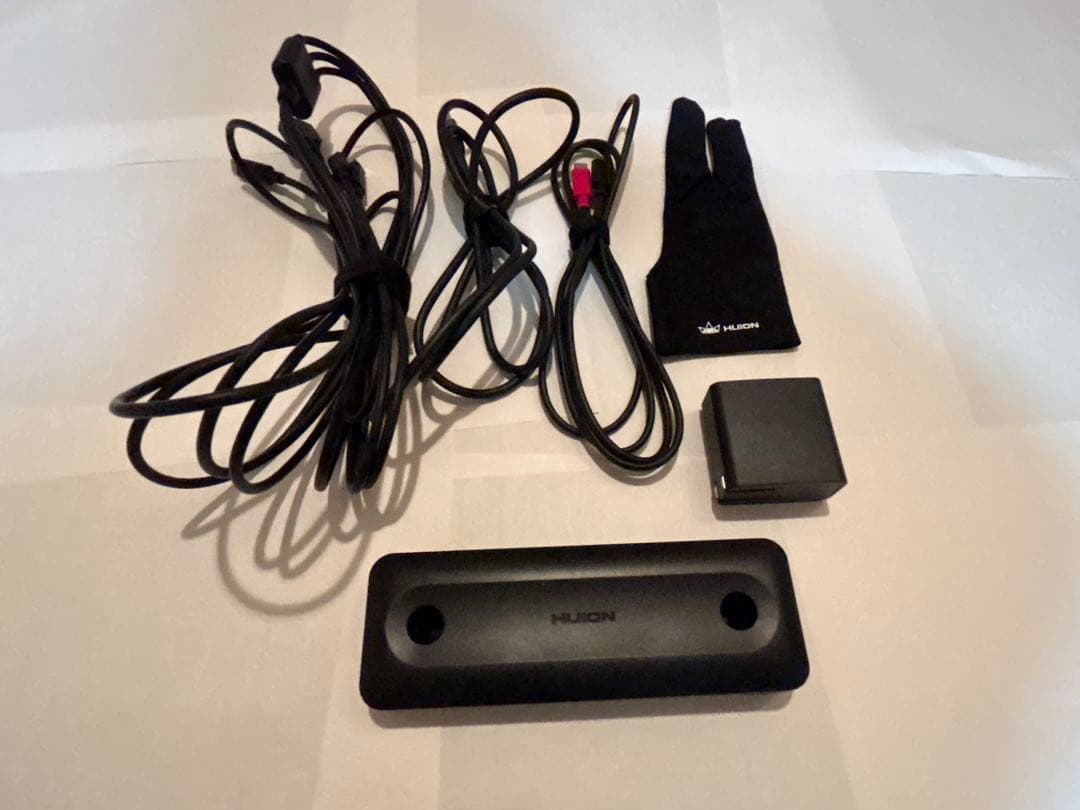 液タブ・ペンタブ HUION Kamvas Pro 19 4K