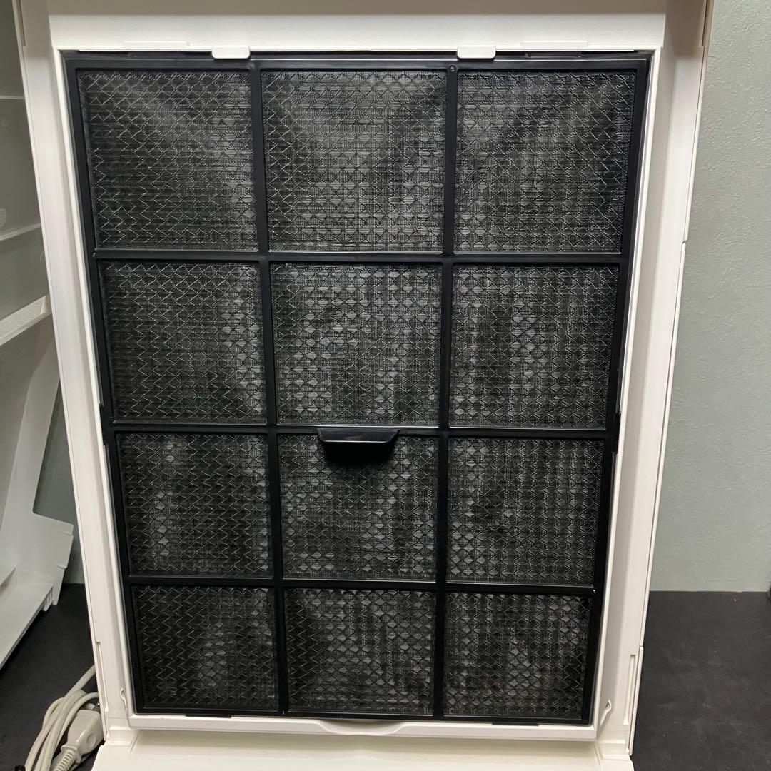 美品　Panasonic 加湿空気清浄機　F-VC70XT-W ホワイト