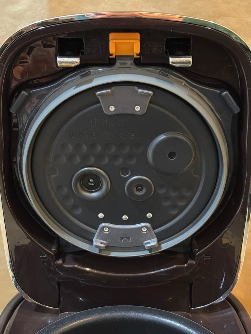 象印 ZOJIRUSHI 圧力IHジャー 炊飯器 NW-JB10