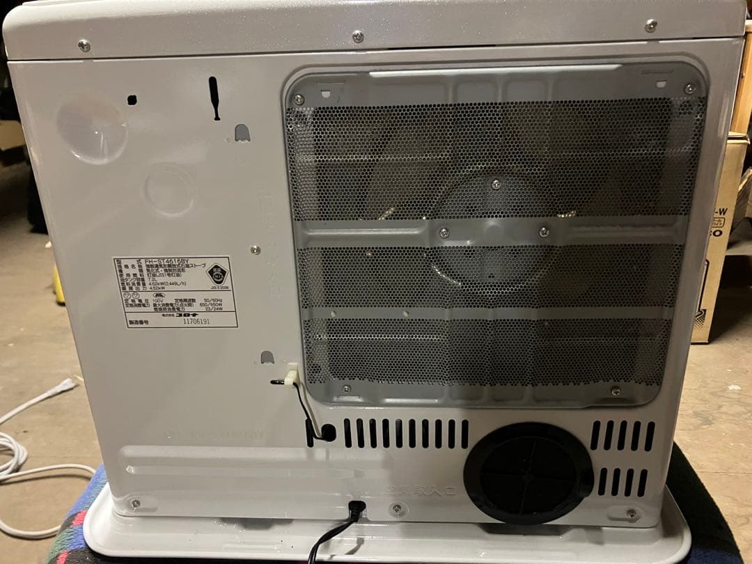 【極美品】2016年製CORONA石油ファンヒーター木造12畳コンクリート17畳