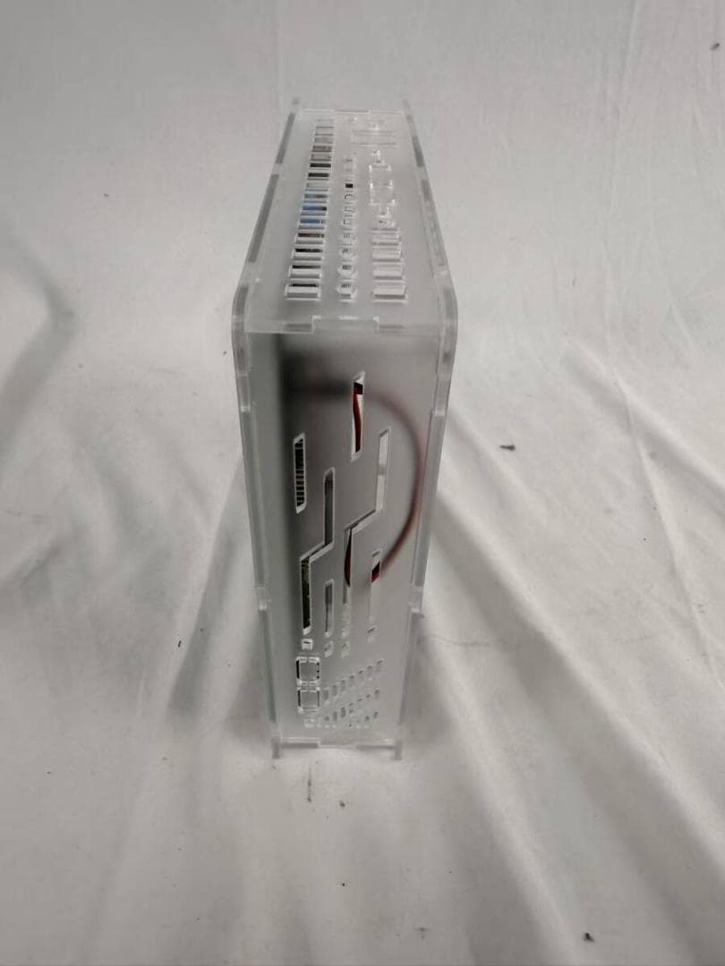 自制デスクトップパソコン/8世代i5-8259U/16GB/256GB/SSD