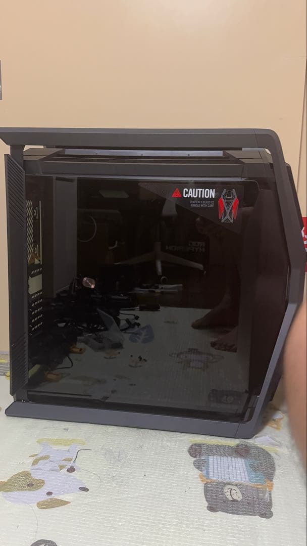 ROG HYPERION ゲーミングPCケース