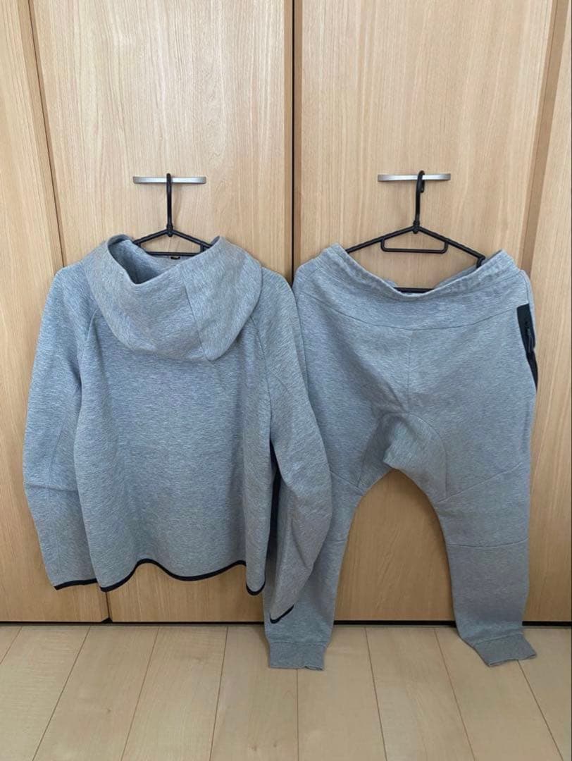 NIKE テックフリース セットアップ　上下セット