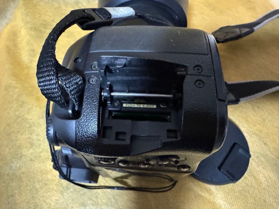 Fujifilm デジタル一眼レフカメラ　FinePix S200 EXR