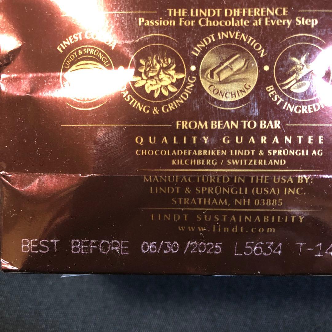 basu様：限定品：リンツバースデーケーキホワイトチョコレートトリュフ他