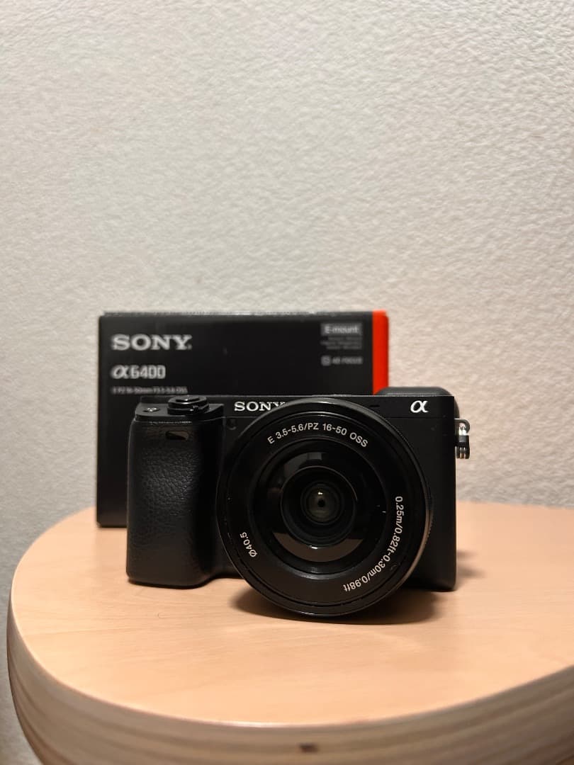 美品Sony a6400 INTERNATIONAL Sony 16-50mm