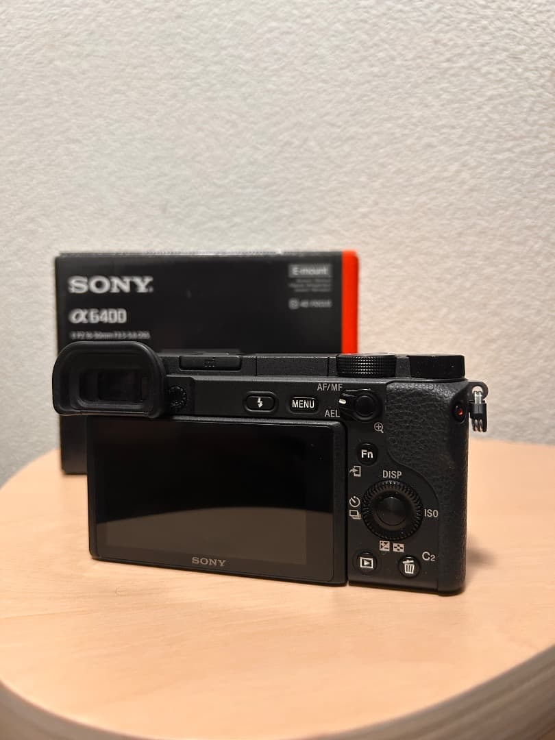 美品Sony a6400 INTERNATIONAL Sony 16-50mm
