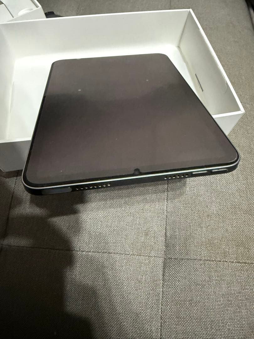 iPad min 第7世代　space gray
