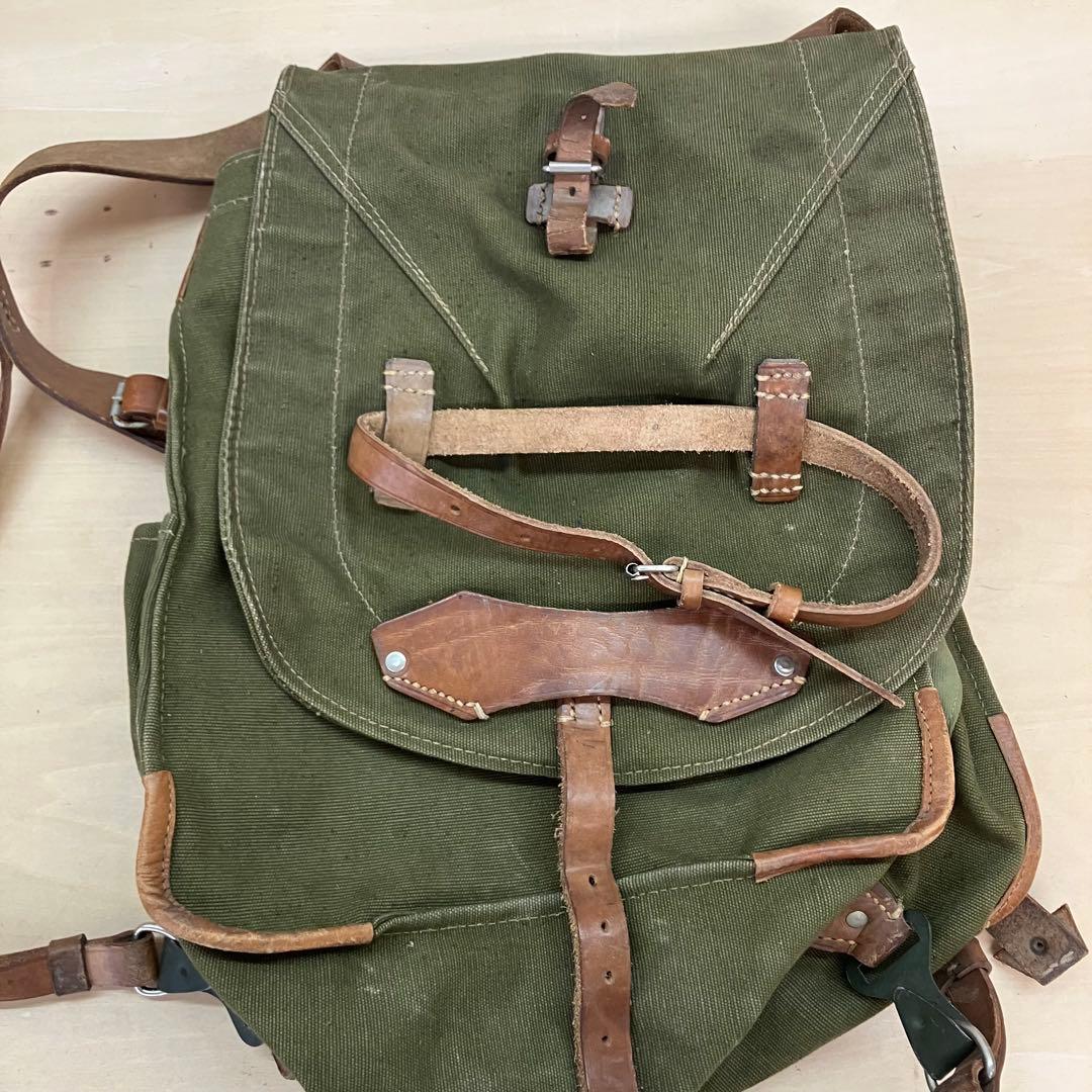 【EUROミリタリー】VINTAGEルーマニアマウンテンバッグ