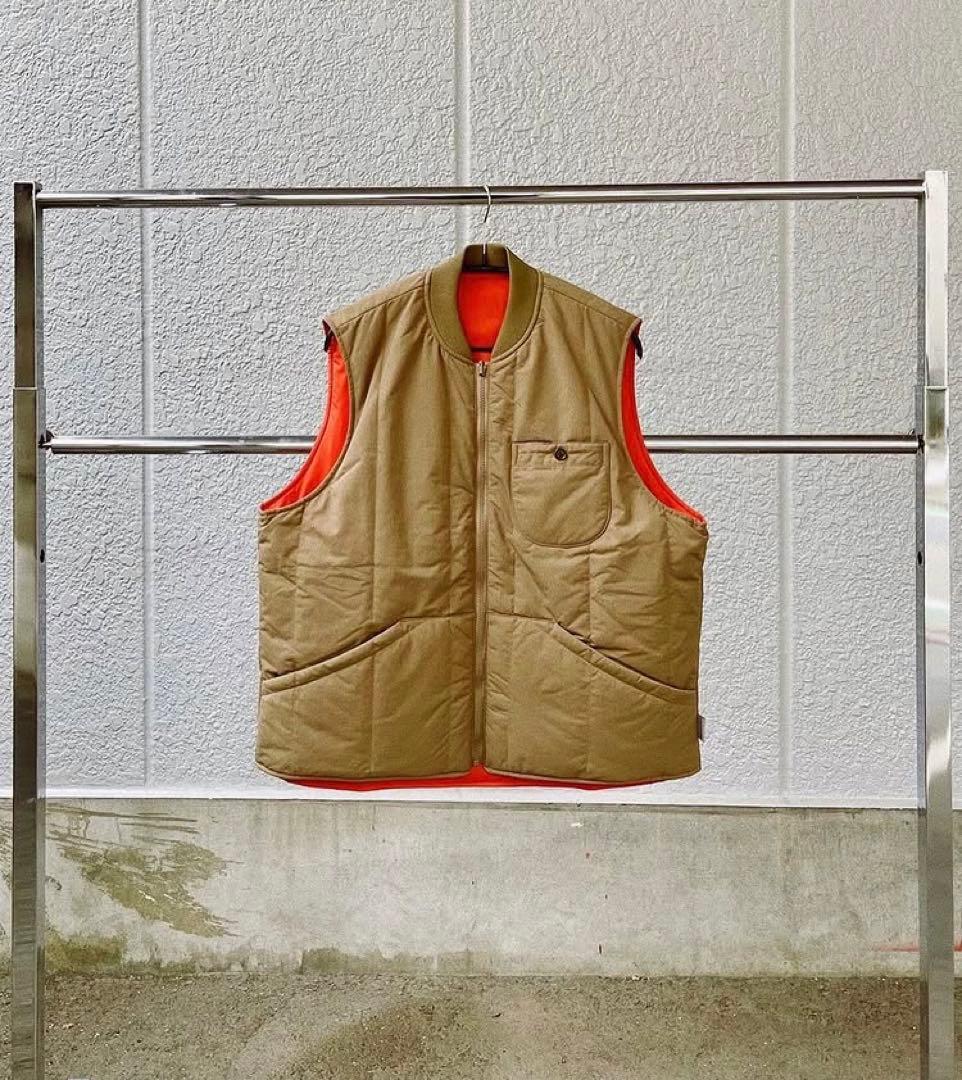ジャケット・アウター PWA TWO-FACE QUILTED VEST
