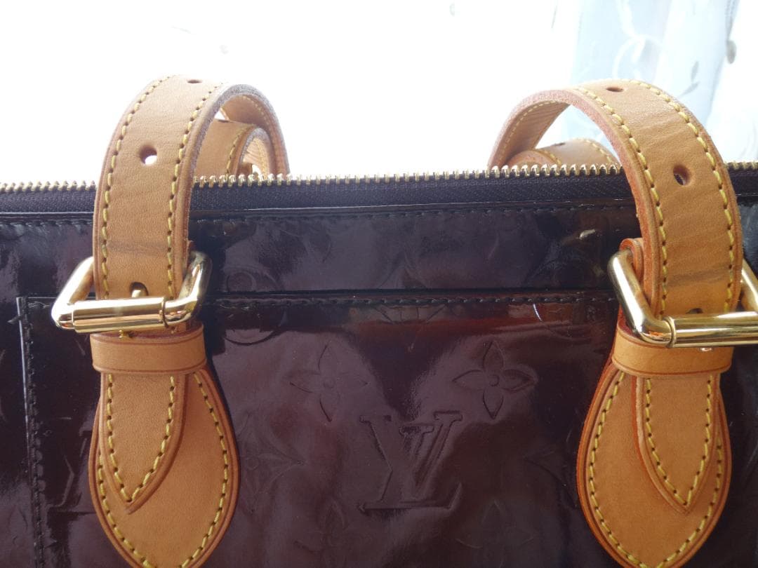 ルイヴィトン ヴェルニ ローズウッド・アヴェニューM93510