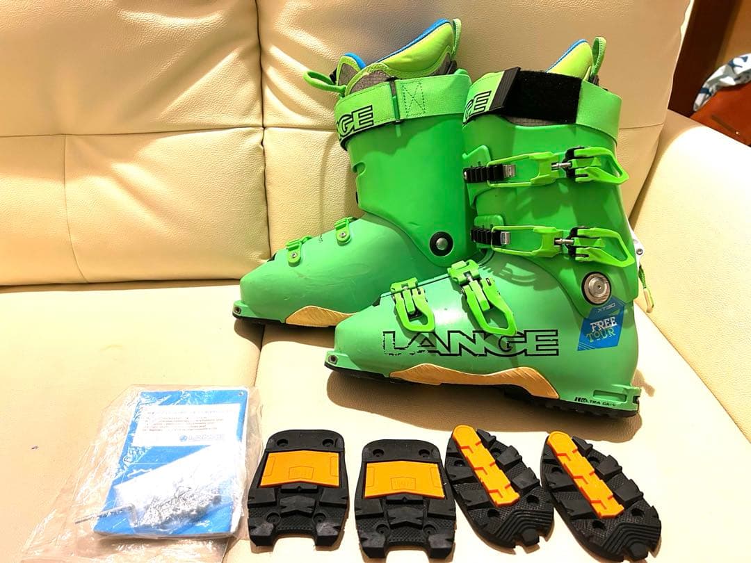 LANGE スキーブーツXT130FREETOUR人気サイズ２６.5センチ