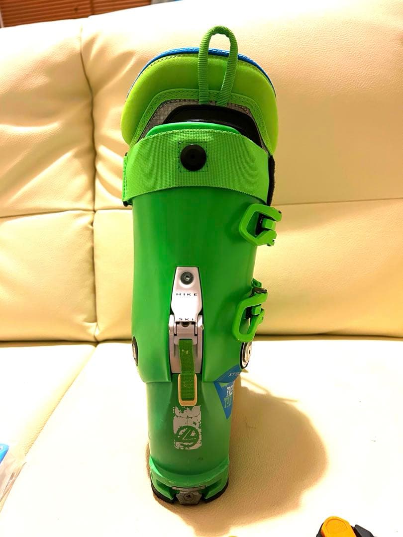 LANGE スキーブーツXT130FREETOUR人気サイズ２６.5センチ