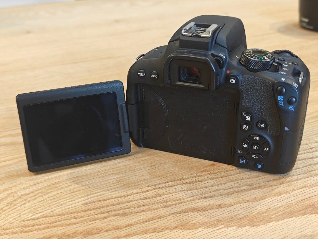 Canon EOS Kiss X9i トリプルレンズキット