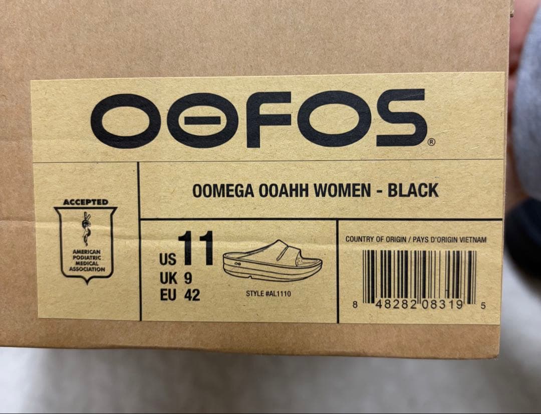 OOFOS/ ウーフォス サンダル 厚底 リカバリーウーメガ ウーアー 28cm