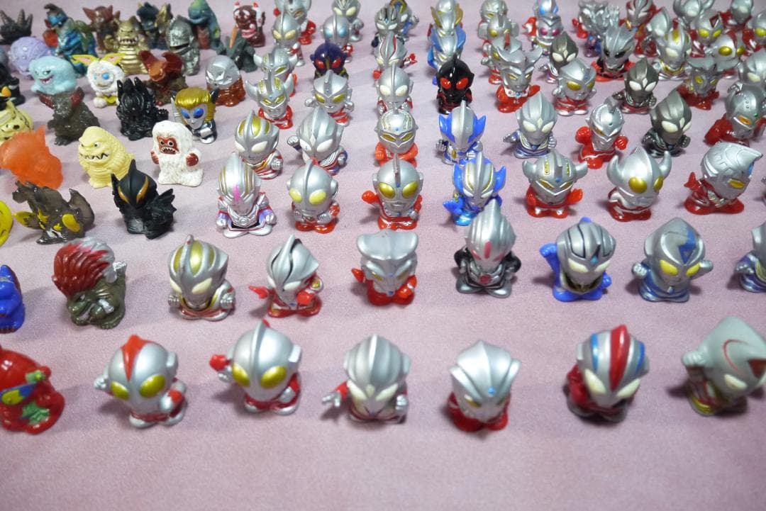 ウルトラマン　ウルトラ怪獣　指人形　176個