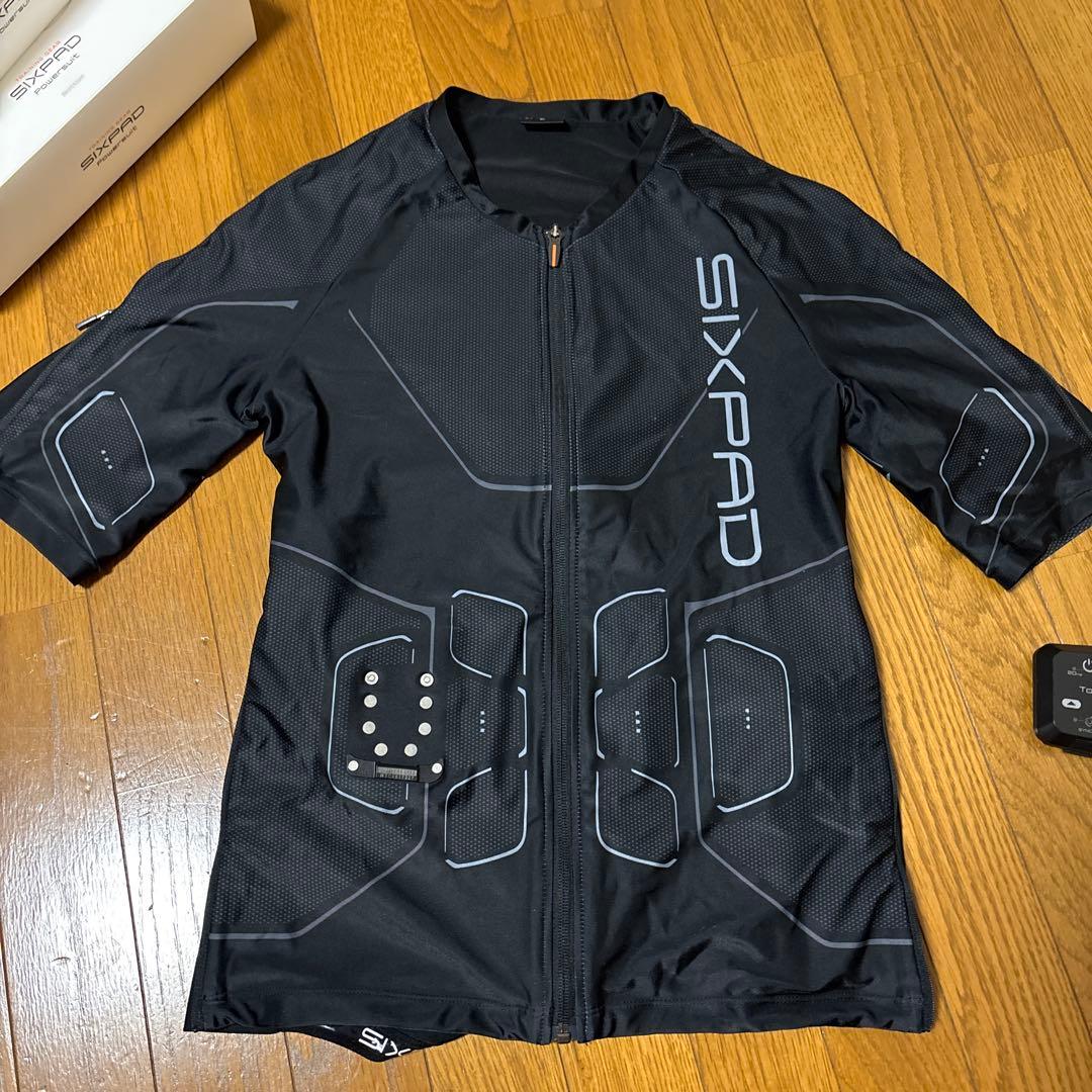 【極美品】SIXPADパワースーツ　上下セット メンズLサイズ