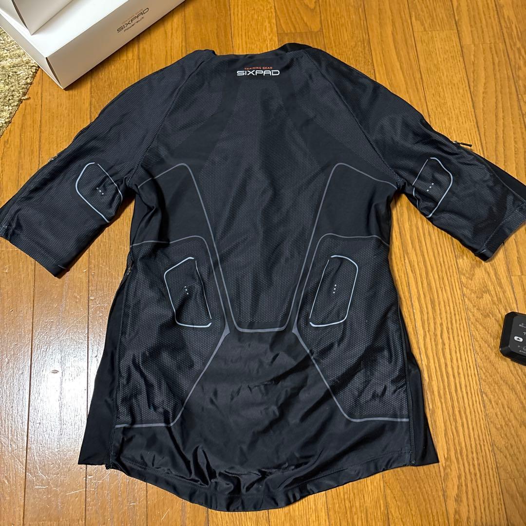 【極美品】SIXPADパワースーツ　上下セット メンズLサイズ