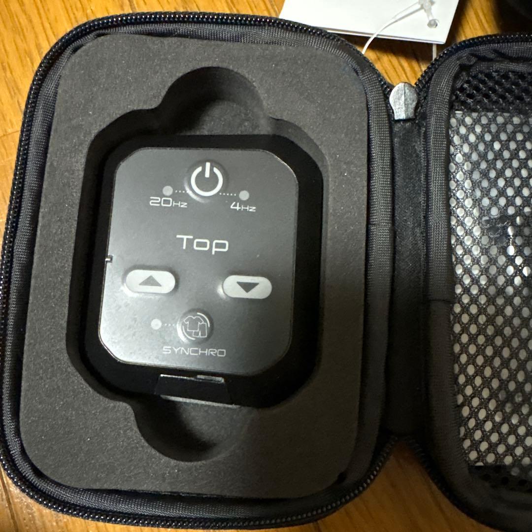 【極美品】SIXPADパワースーツ　上下セット メンズLサイズ