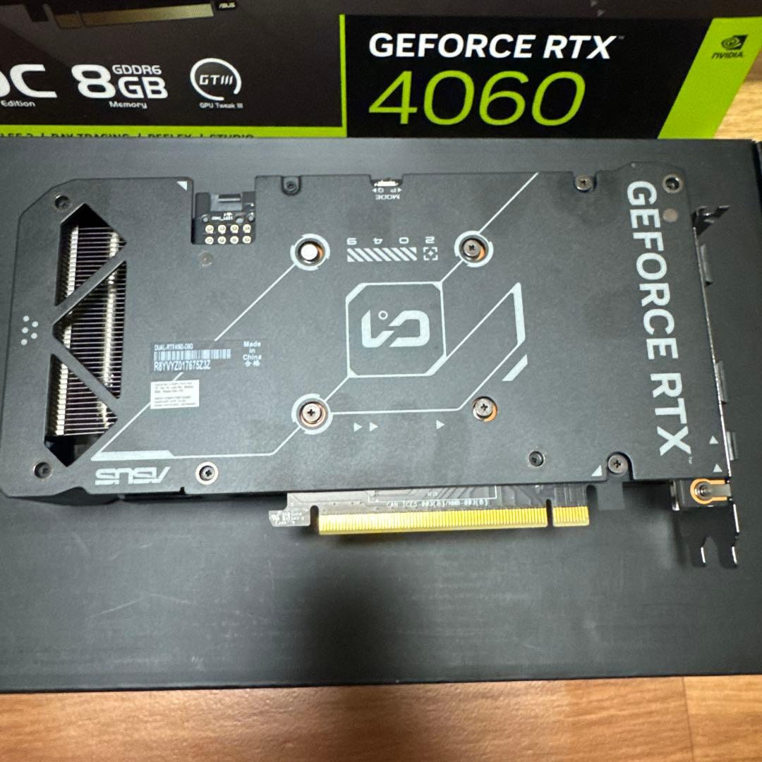 グラフィックボード・グラボ・ビデオカード ASUS DUAL GeForce RTX 4060 OC 8GB