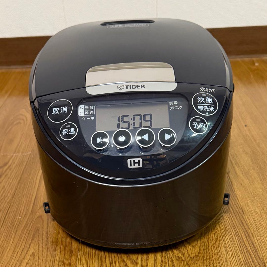 タイガー IH炊飯器 5.5合 JPW-T100 2024年製 美品
