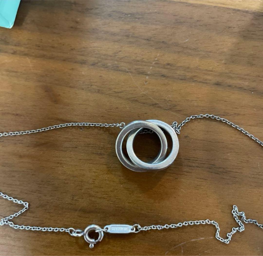 Tiffany & Co. インターロッキングリング ネックレス