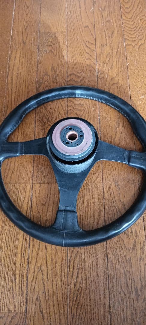 旧車 NARDI ナルディ クラッシックハンドル 36Φ