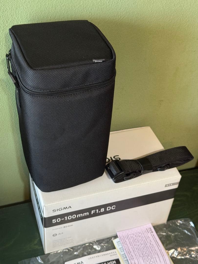 SIGMA 50-100mm F1.8 DC レンズ