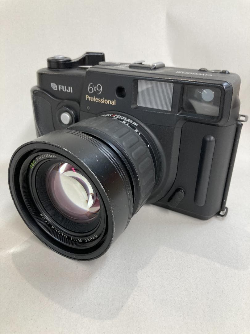 フィルムカメラ FUJIFILM GW690III Professional