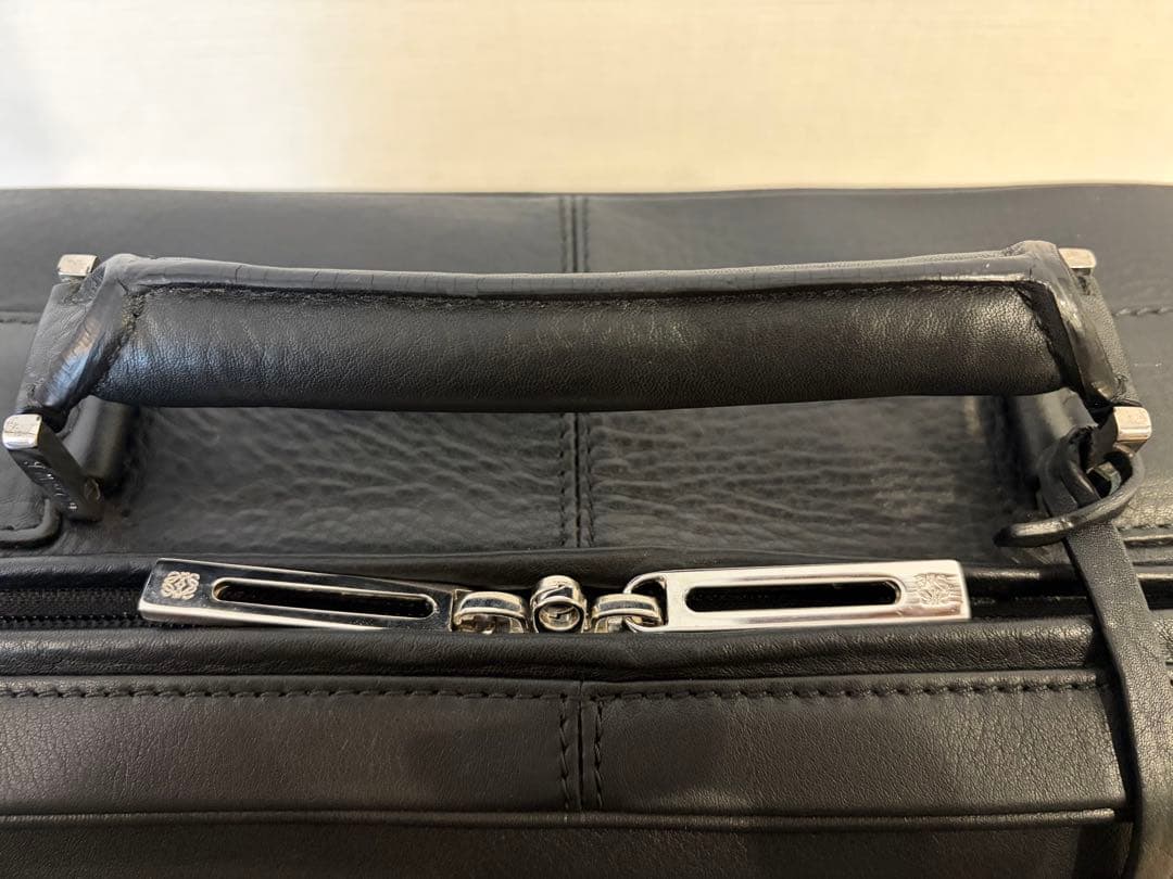 【RITAOCHAN】ロエベ　LOEWE ボストンバッグ アナグラム