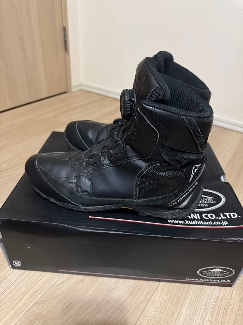 クシタニ　バイク用ブーツ　アドーネシューズ　K-4567