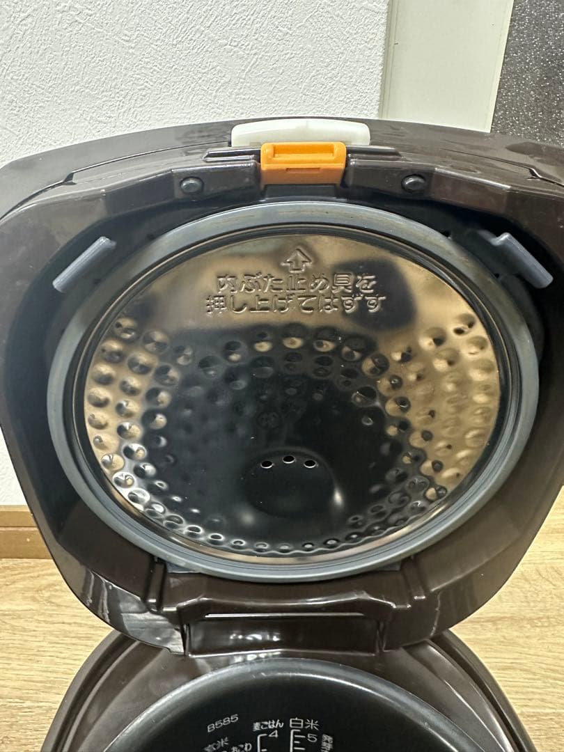 象印 ZOJIRUSHI 2022年製 IH炊飯ジャー 炊飯器 5.5合炊き