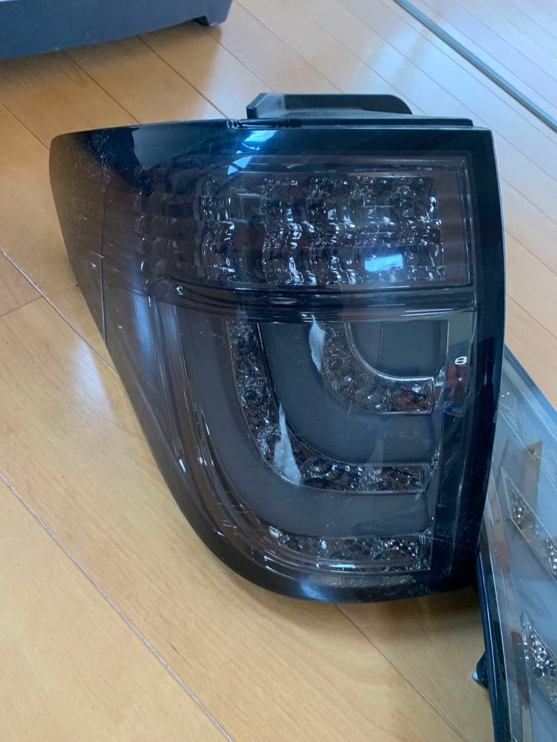 g*u様 20VELLFIRE スモークLEDテールランプ