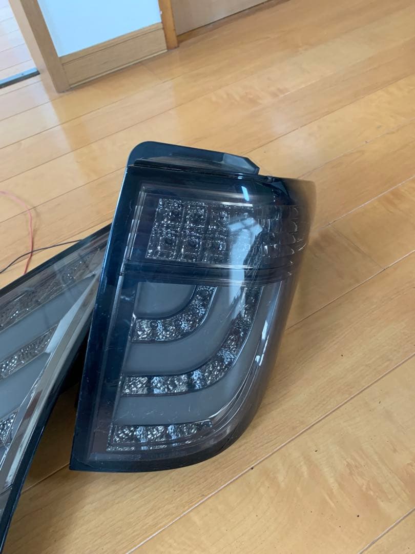 g*u様 20VELLFIRE スモークLEDテールランプ