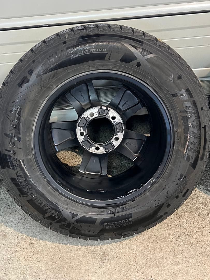 ランドクルーザー200 純正ホイール　スタッドレス18インチ ランクル100