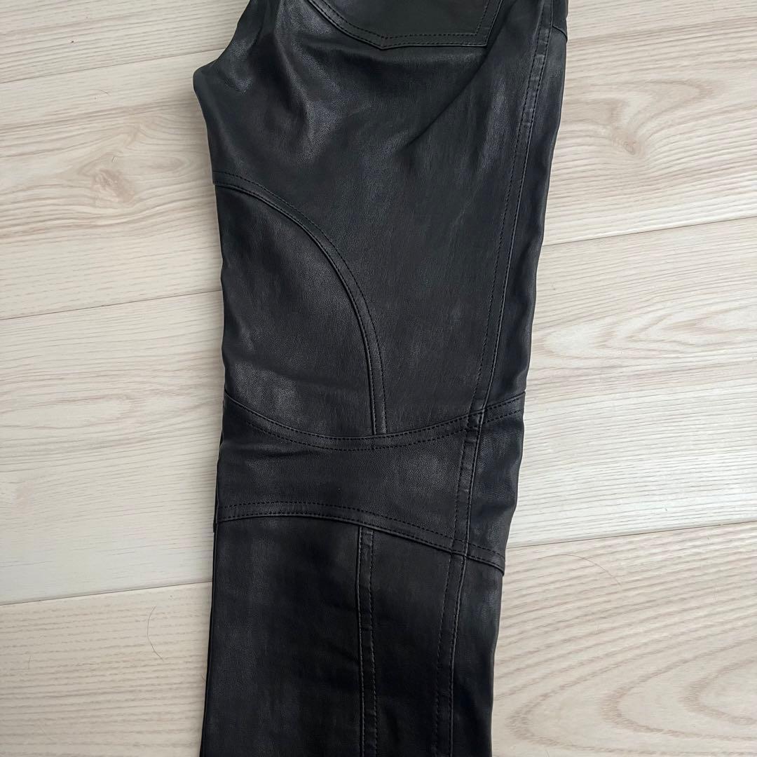 【希少✨最高級】ルイヴィトン　ラムレザー　パンツ　LVエンポスロゴ　黒　36