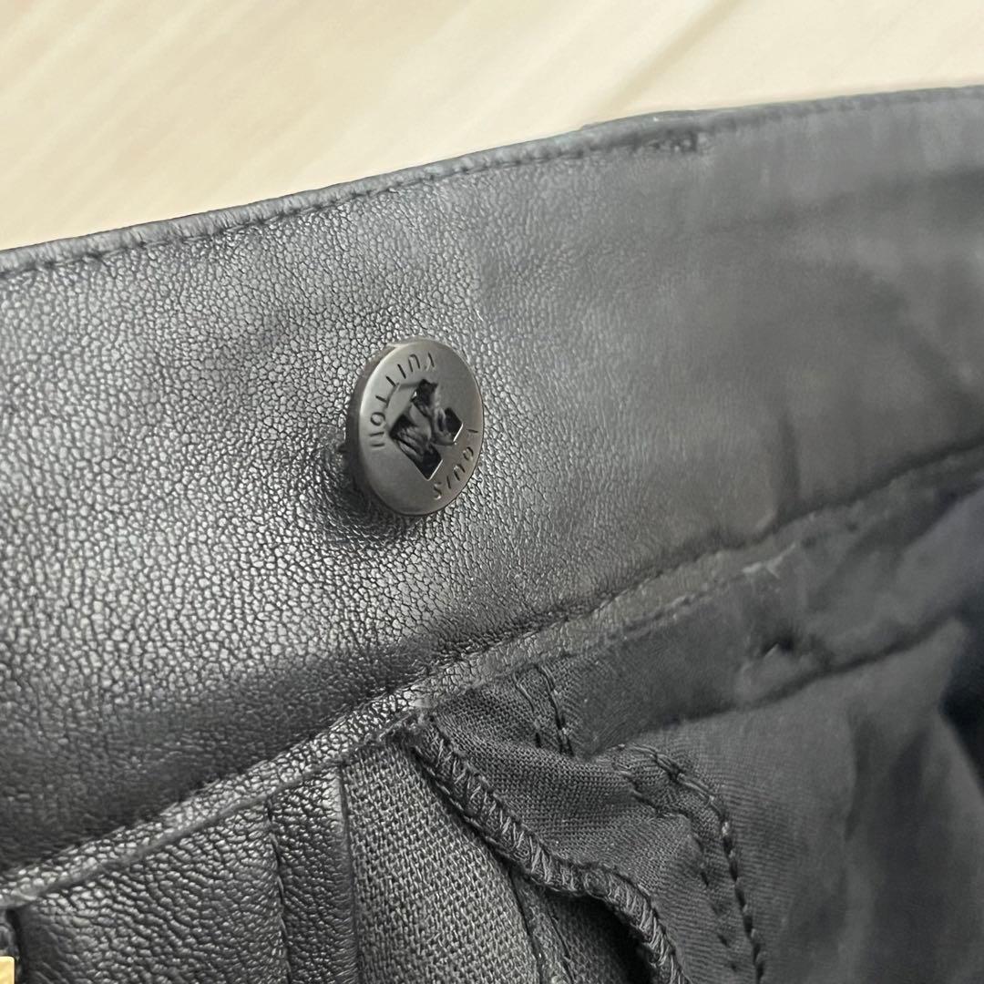 【希少✨最高級】ルイヴィトン　ラムレザー　パンツ　LVエンポスロゴ　黒　36