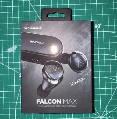 イヤホン Noble Audio Falcon Max