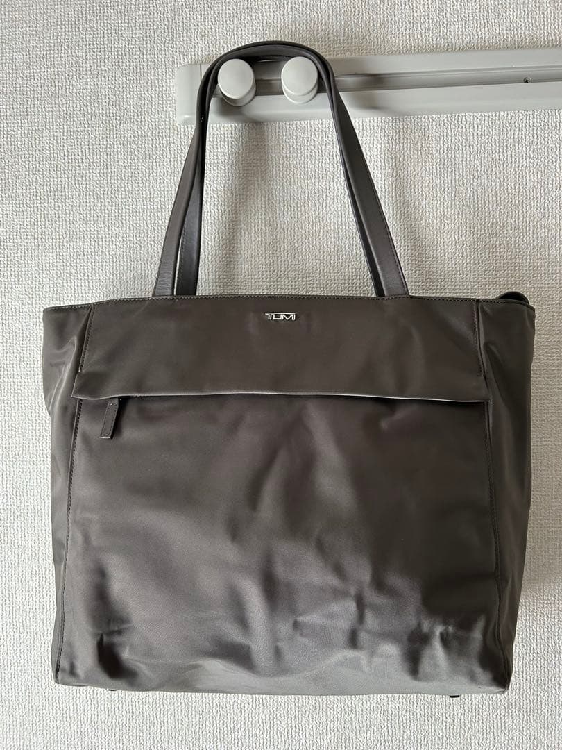 【未使用級✨】 TUMI VOYAGEUR ビジネス・トート　ナイロン　ブラウン