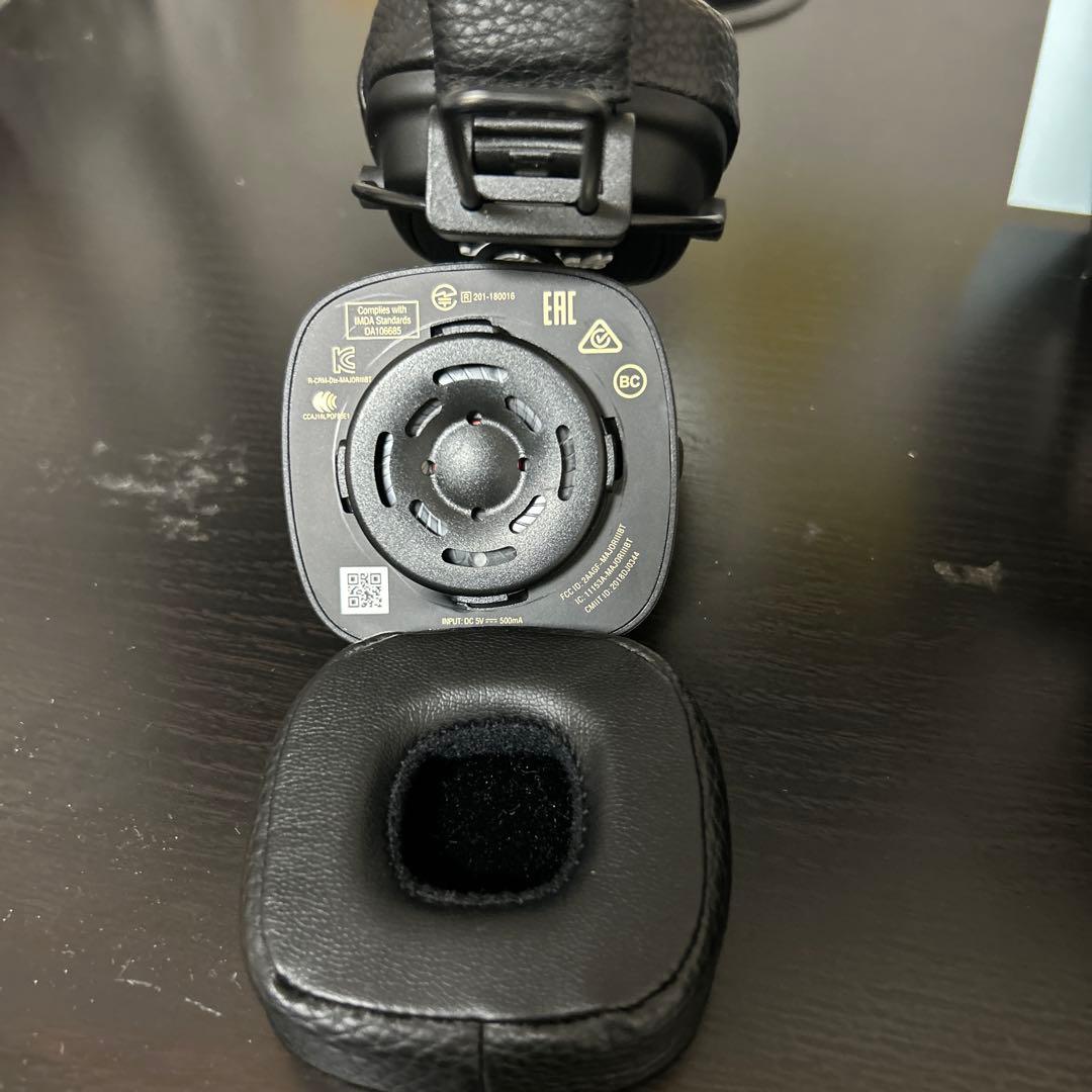 Marshallヘッドホン