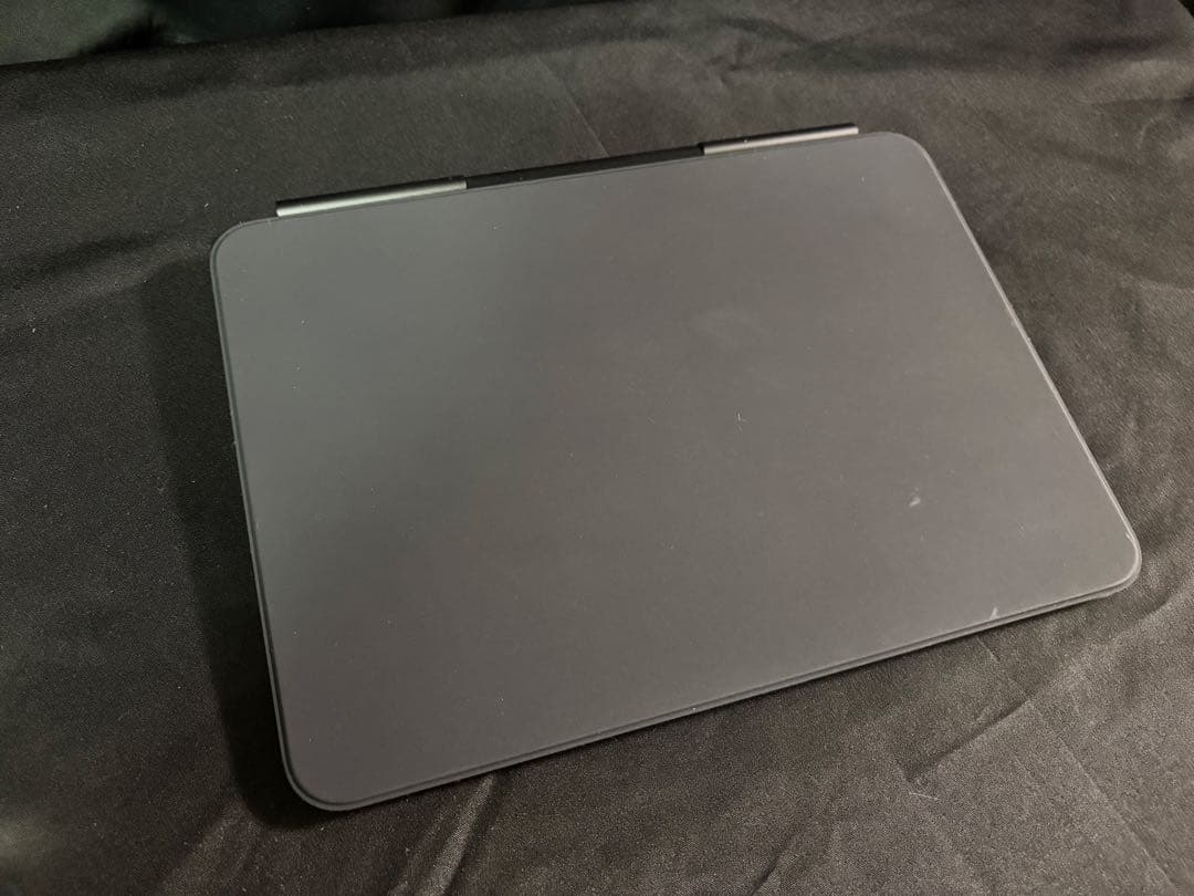 11インチiPad Pro M4 Magic Keyboard a2975