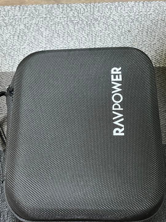 大容量モバイルバッテリーRAVPOWER 20000mAh / AC80W