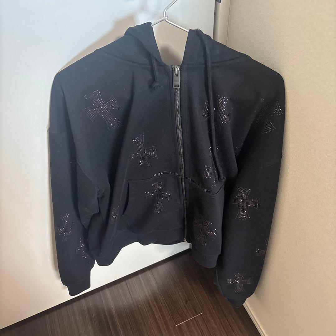 UNKNOWN LONDクロスラインストーンジップアップパーカー パープル