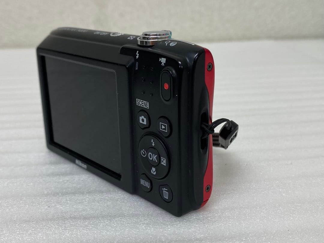 3-2555 NIkon COOLPIX A100 レッド
