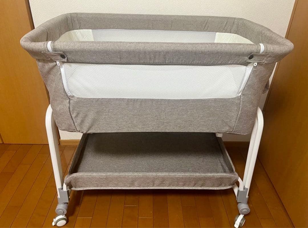 Kino Linpo 多機能ベビーベッド カーキ