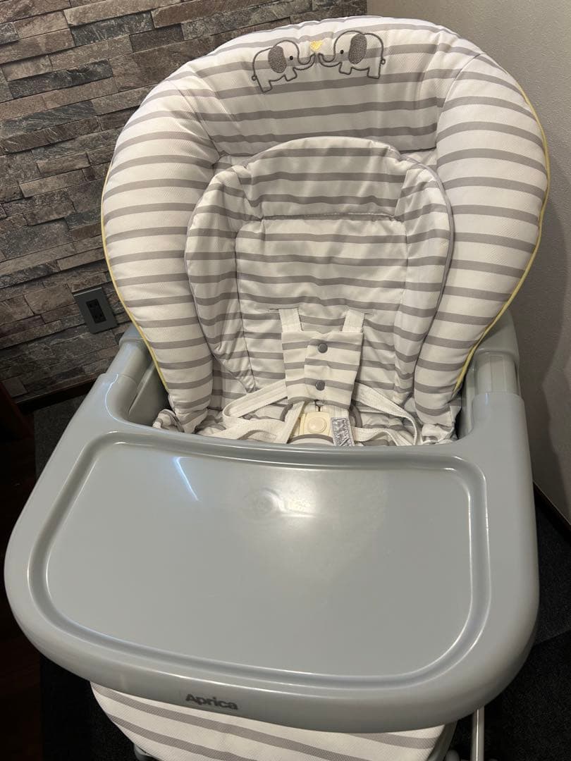 【美品】Aprica ユラリズム ハイローチェア アップリカ