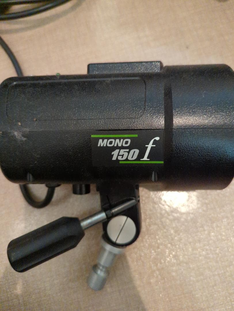 【緊急募集】本格カメラマン使用のフラッシュライト