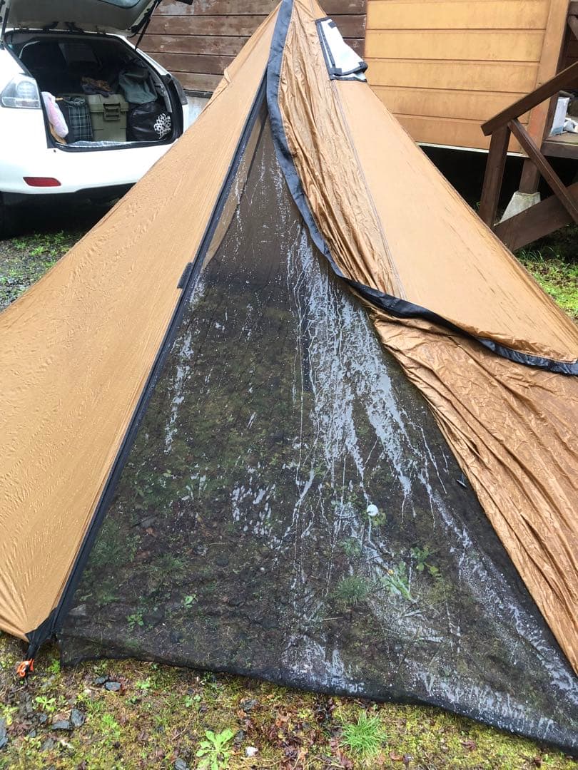 シークアウトサイド　シマロン