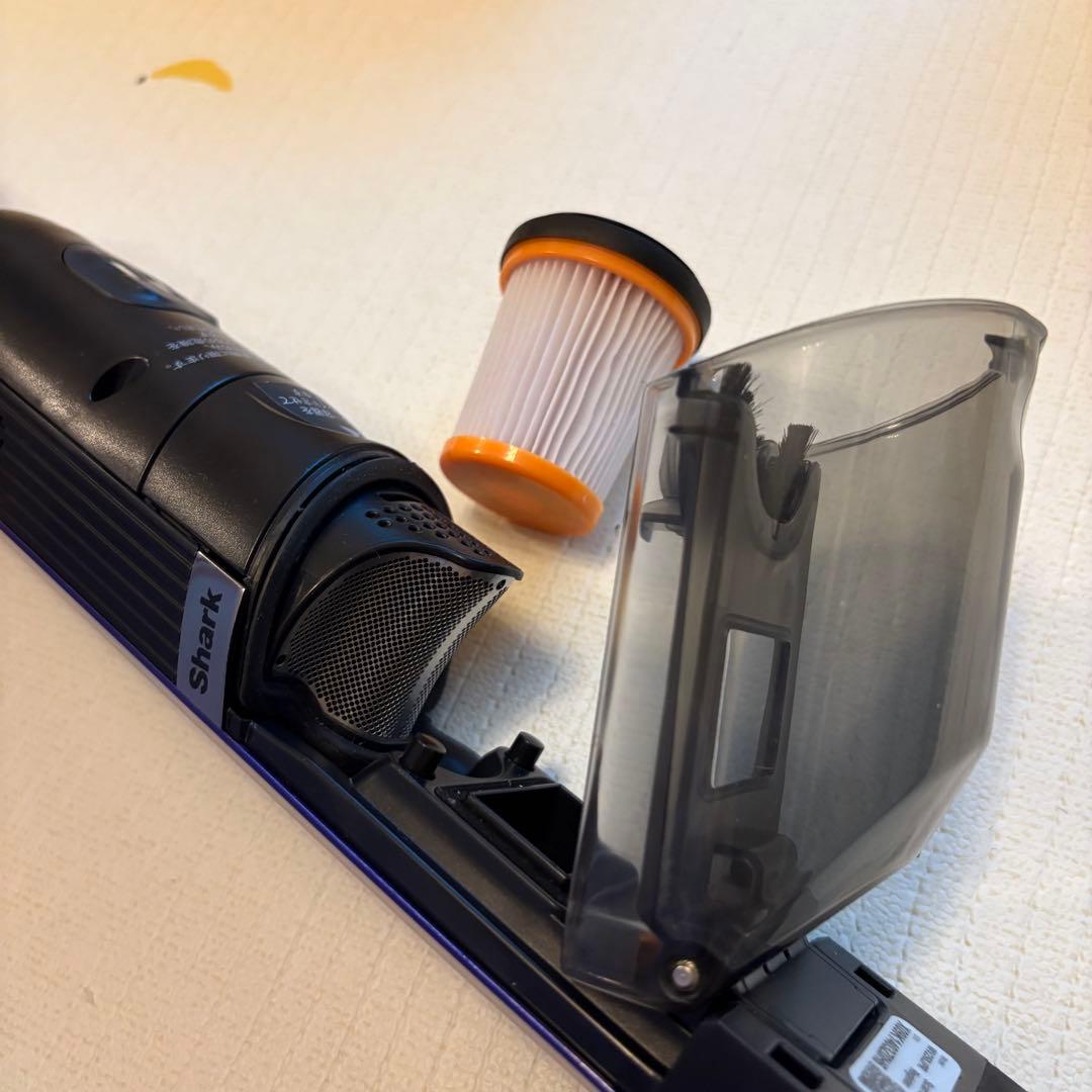 【美品】Shark EVOPOWER ハンディクリーナー